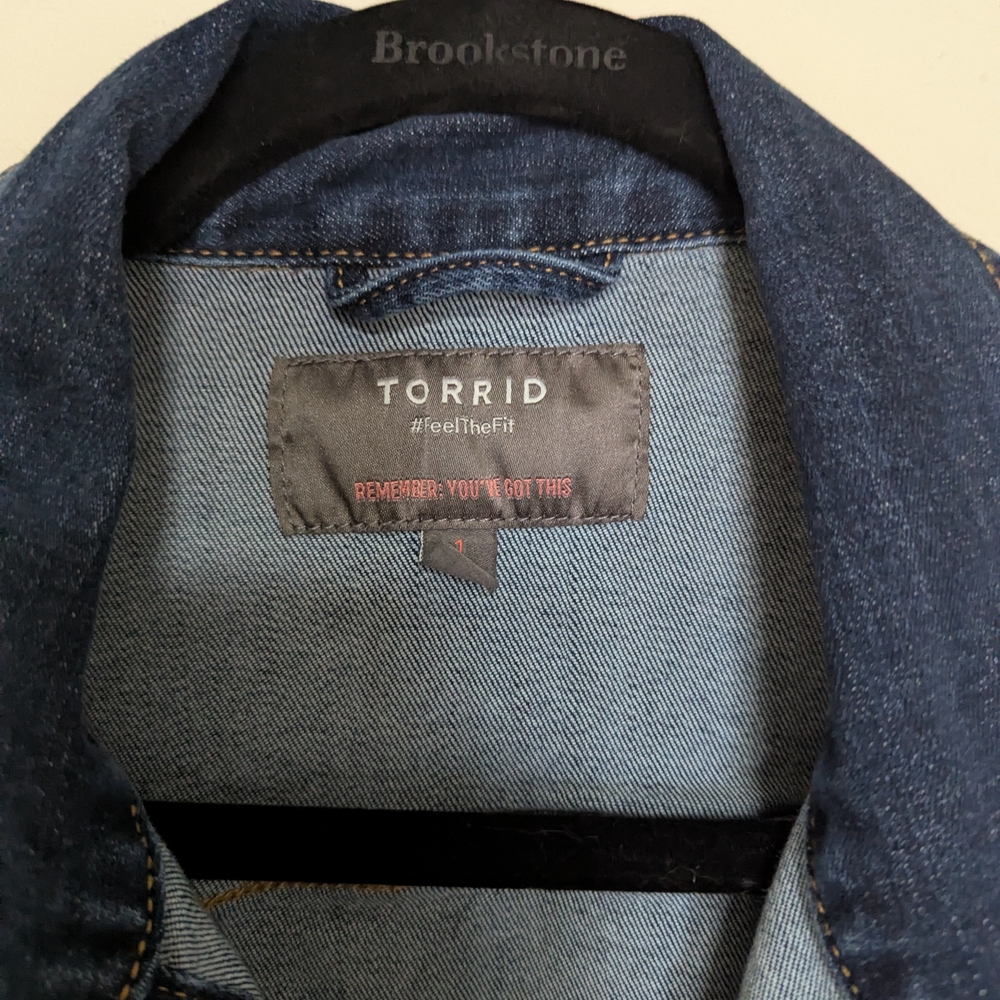 Torrid Denim Jacket NWOT - Picture 3 of 10